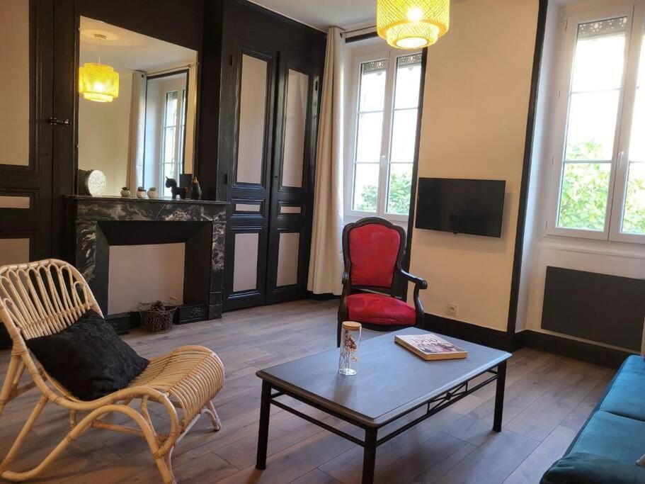 O Bon'Endroit - Appartement Confort - Centre Ville Vienne  Eksteriør bilde